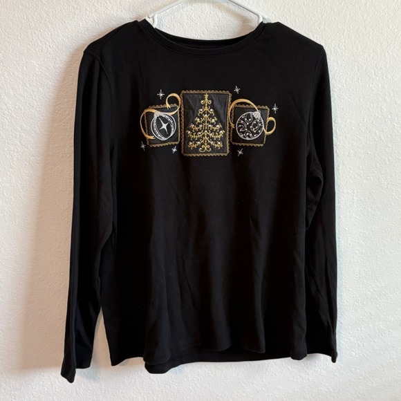 Studio Works Tops - Women's Christmas Shirt Size‎ Large